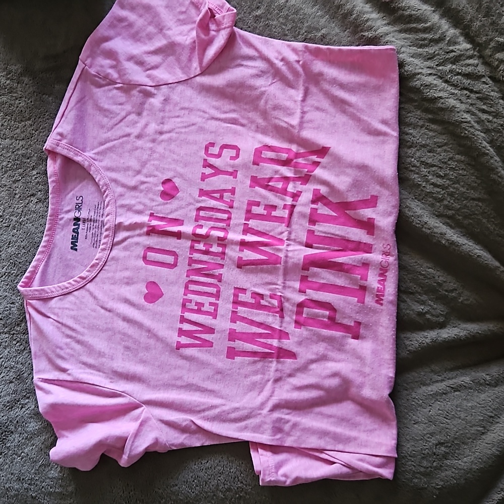 Wear pink shirt